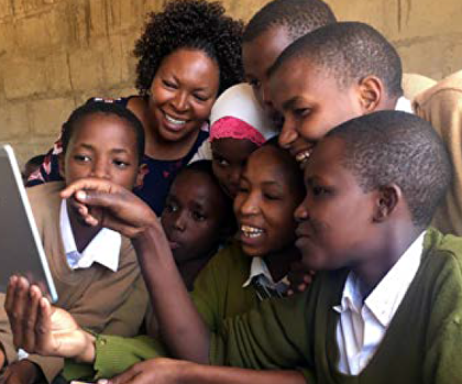 GGZ WNB doneert afgeschreven hardware aan duurzaam onderwijsproject in Kenia